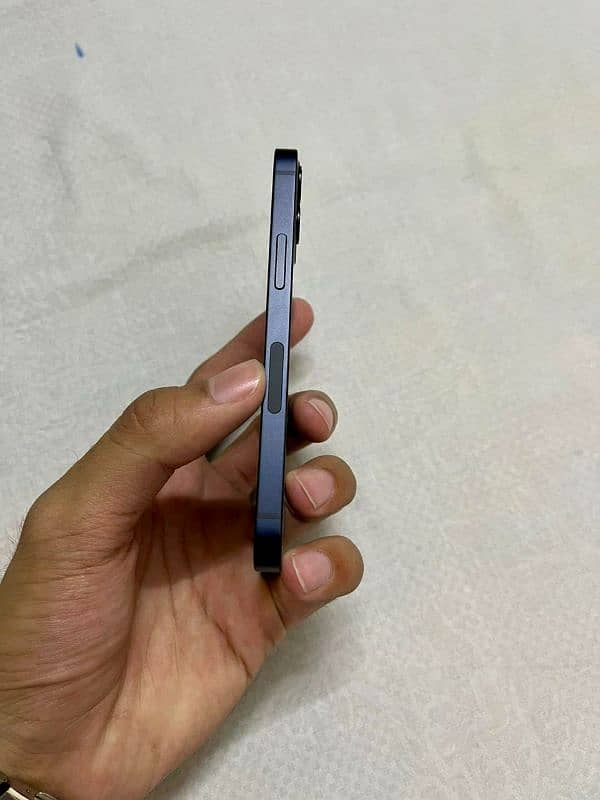 IPhone 12 Mini 1