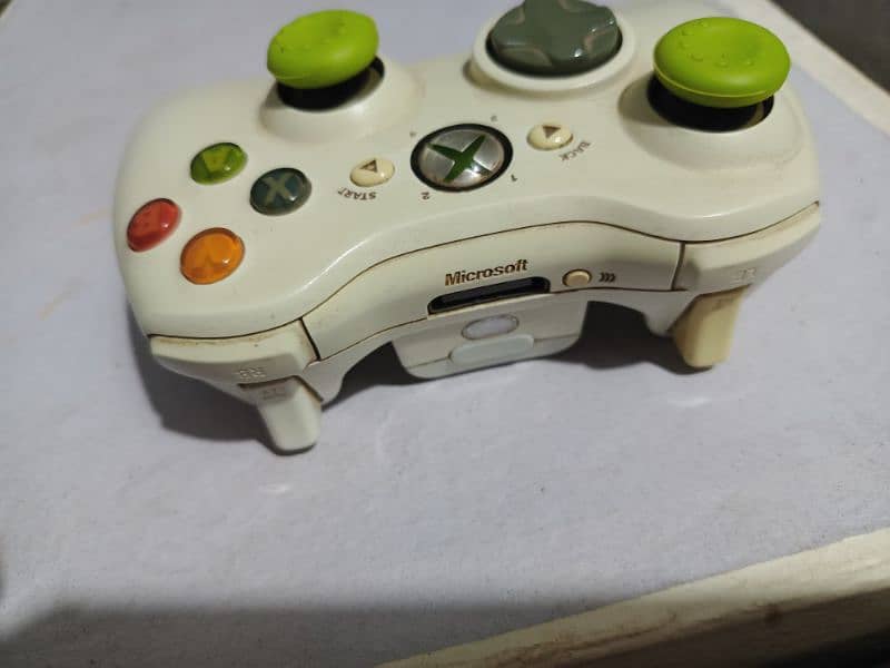 Xbox 360 Original controller 100℅ working 1