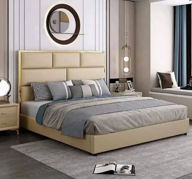 King Bed with side tables/03019225195 6