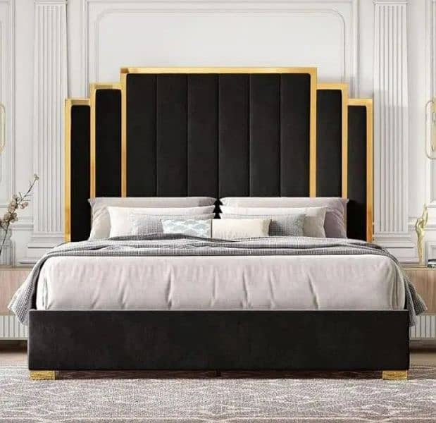 King Bed with side tables/03019225195 7