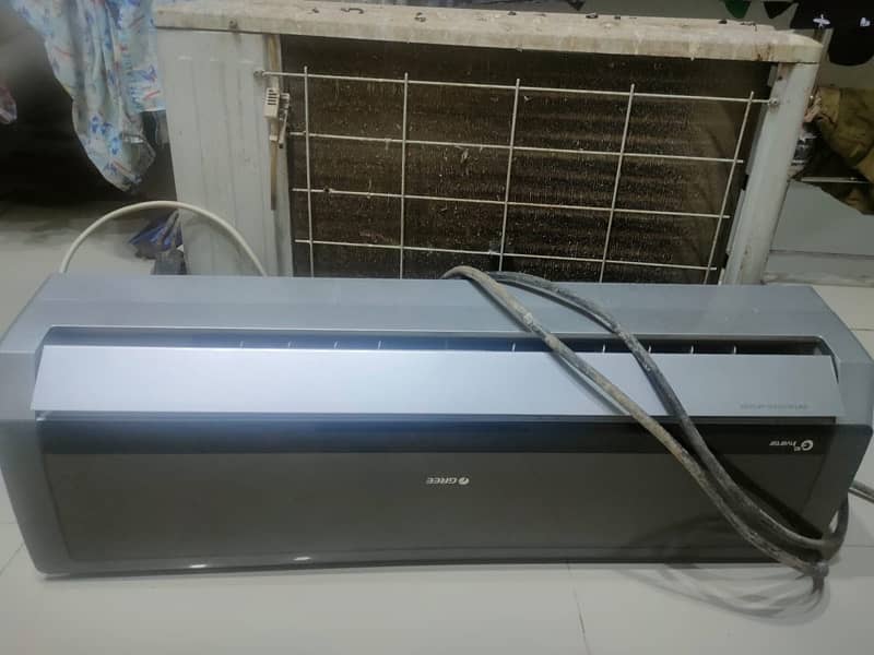 GREE 1 TON INVERTOR WORKING GOOD CONDITION 6