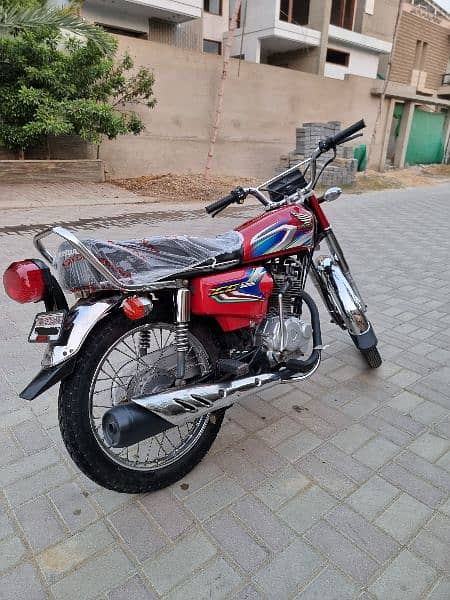 Honda CG125 Red. Excellent Condition 0