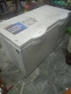 Dàwnlance freezer new condition 0