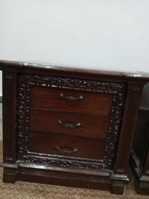 bed with side tables and dressing table for sale 5