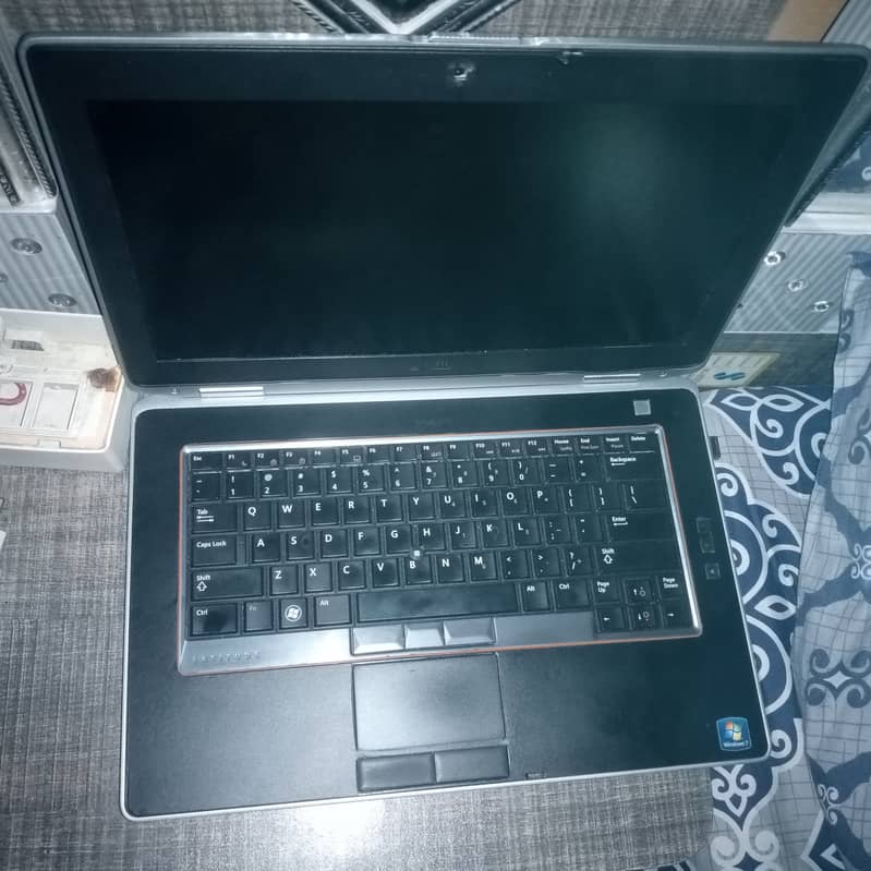 Dell Laptop For Urgent Sale 1