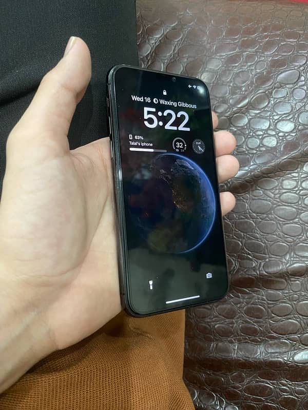 IPHONE 11 PRO 1