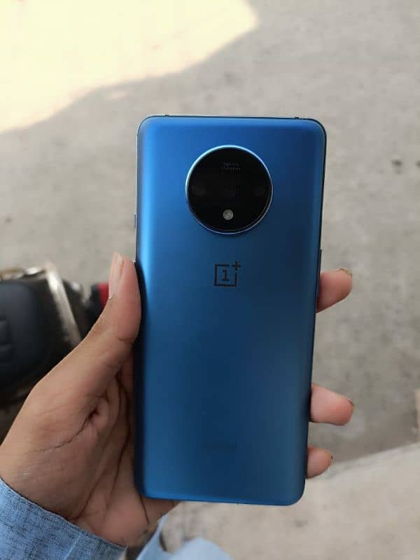 One Plus 7t Urgent Sell 8 128 0