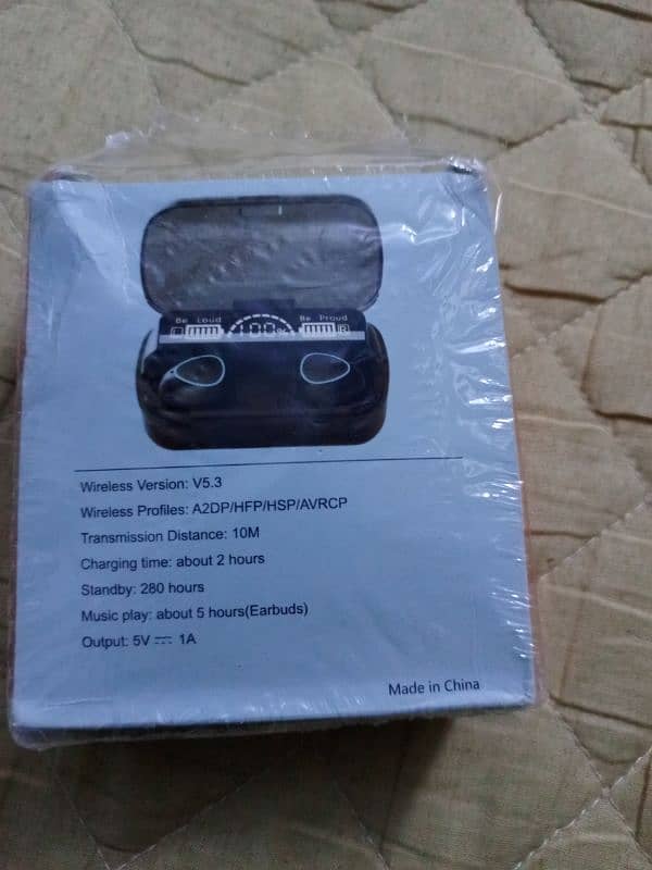 box packed m10 wireless Bluetooth earphones 1