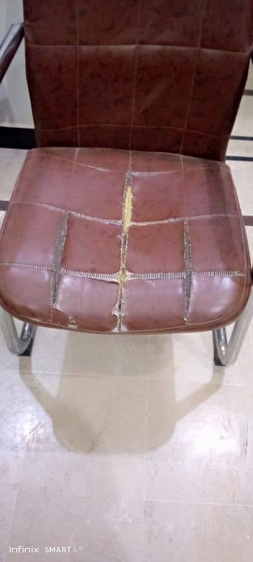 3 X CHAIRS FOR URGENT SALE 1