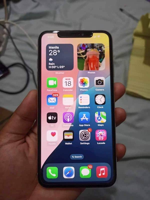 iPhone xs max 256 GB 03230916581 my what'sap 1