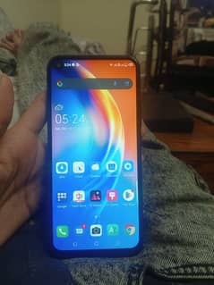 Tecno spark5pro 4/128gb