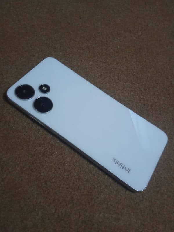 Infinix Hot 30i for sale (Lush Condition ) 0