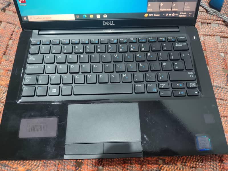 This Is Dell Latitude 7390 2