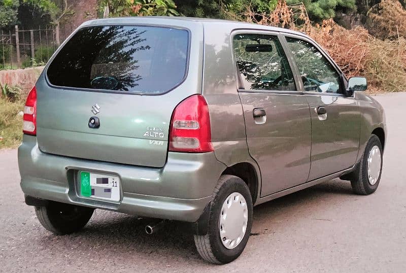 Suzuki Alto VXRi 2011 3