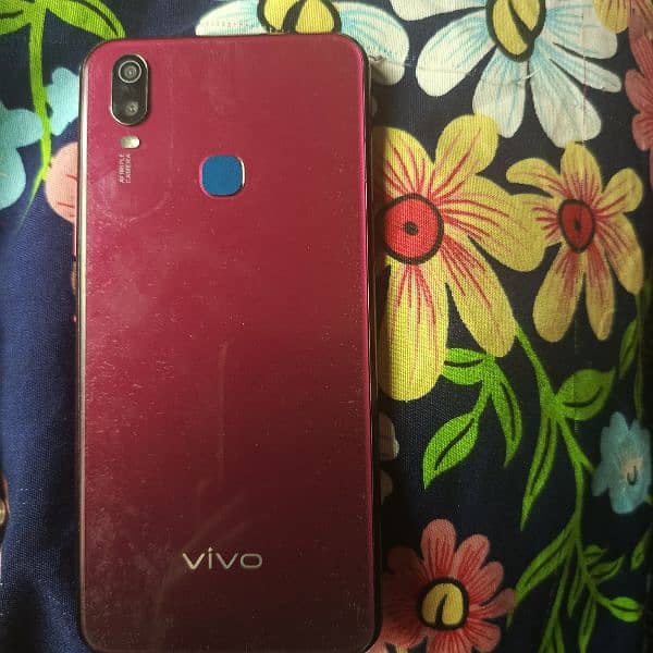 vivo mobile in low price in ram 3.00 GB use not PTA proved 3