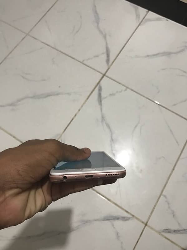 Oppo a57 10/10 condition 3/32 gb 2