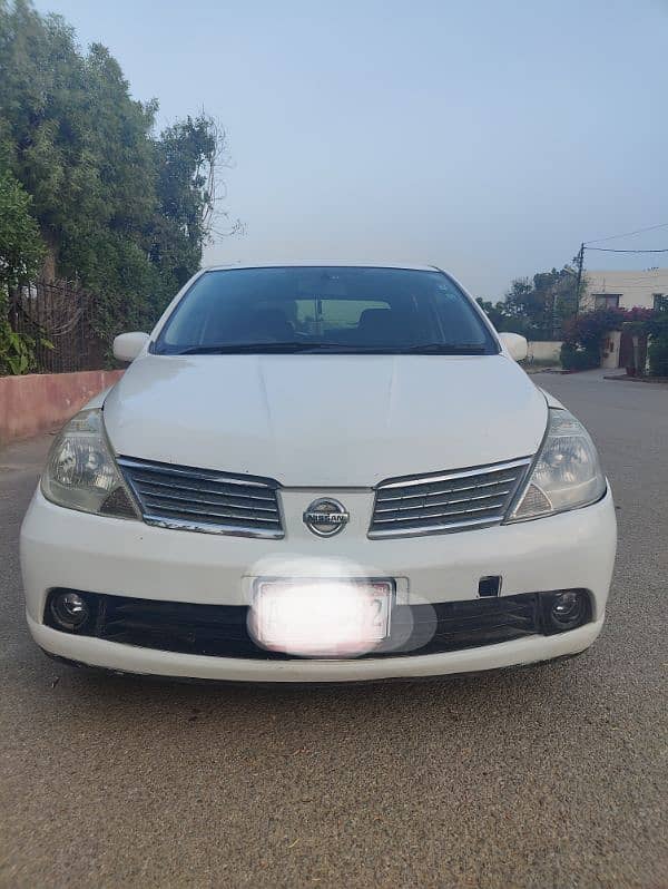 Nissan Tiida 2007 12