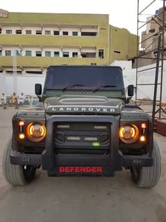 Land Rover Defender 2014