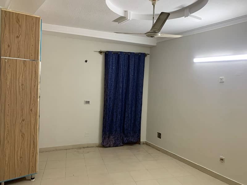 1 BED FLAT IN BAHRIA TOWN PHASE 8 ISLAMABAD NEAR BAHRIA HOSPITAL 7