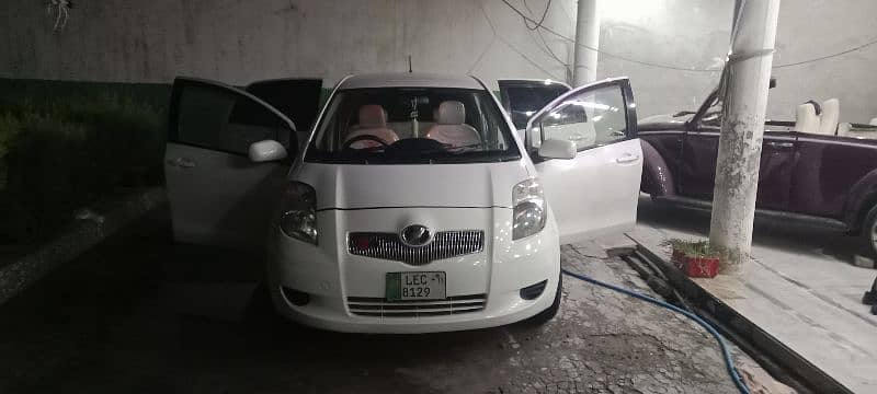 Toyota Vitz 2006 6