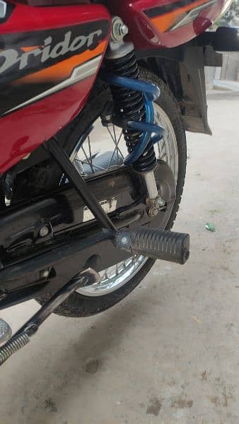 Honda pridor 100cc 3