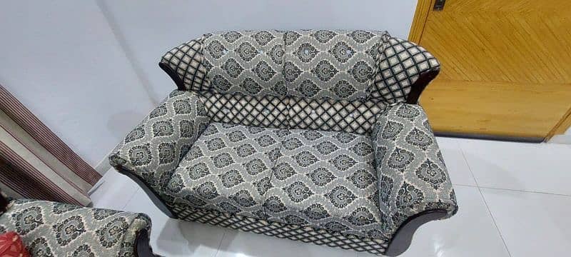 Seven Seater Sofa set (3+2+1+1) 4