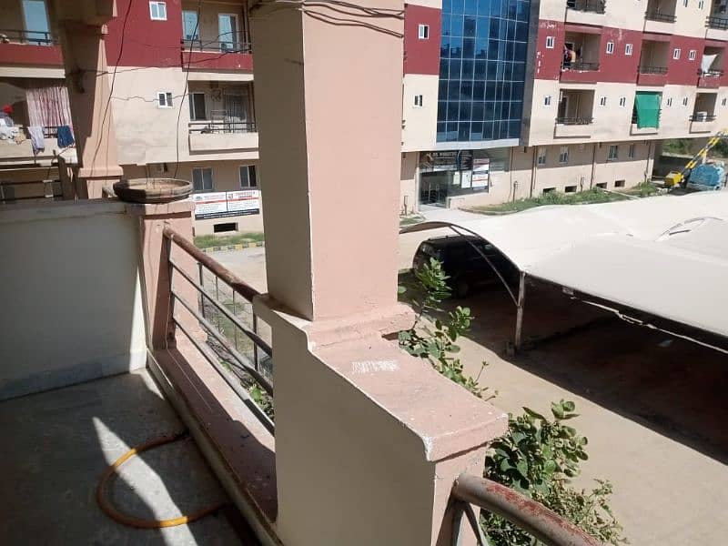 2bad flat avelebal far rent 13