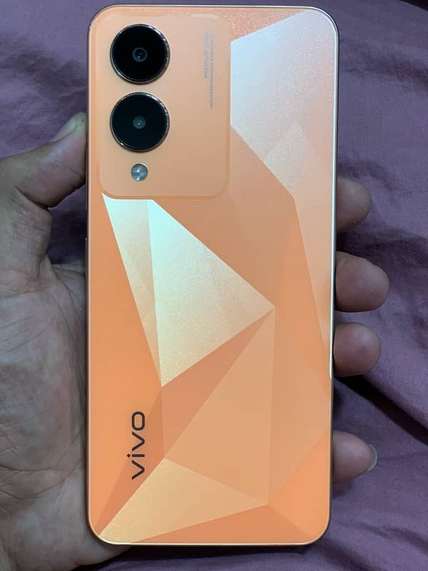 vivo y17s full box new condition 03000242699 03156062963 2