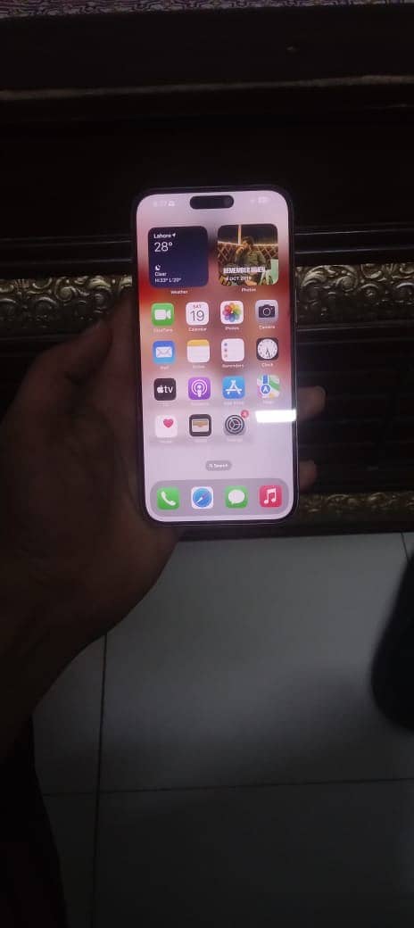 It's a new phone iPhone 15pro max256 Jv 1 year apply warranty with box 4