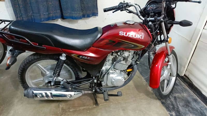 Suzuki GS 110 S Model 2023 11