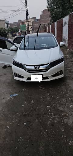 Honda Grace Hybrid 2015