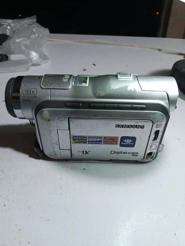 Samsung handycam 9