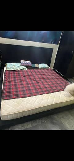 Low hight Chinese bed with Mattress