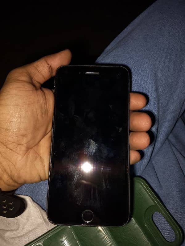 IPHONE 8+ fresh good condition 6