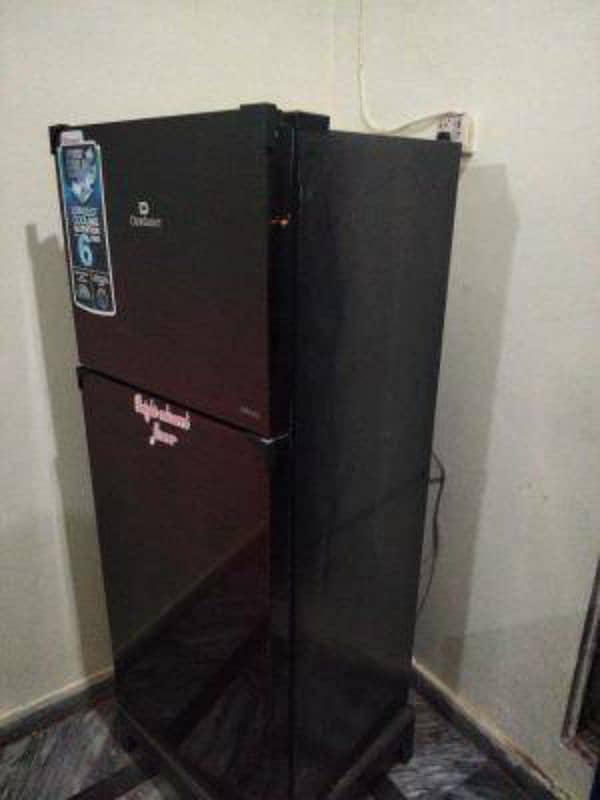 Inverter Fridge medium size urgent sale delivery available al pakistan 1