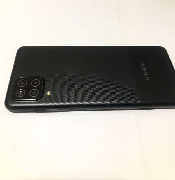 Galaxy A12 1