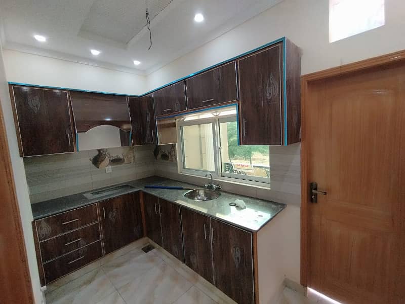 5.5 Marla brand new house for rent double storey New Lahore cityLahore 6