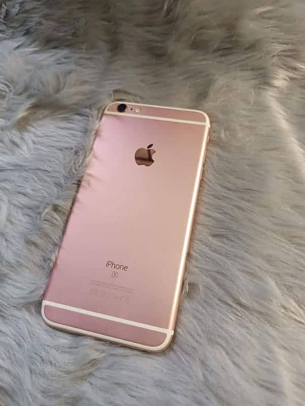 iPhone 6s plus 64 gb PTA approved my WhatsApp number 03227094780 0