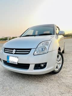 Suzuki Swift  (Dlx Navigation)  2014