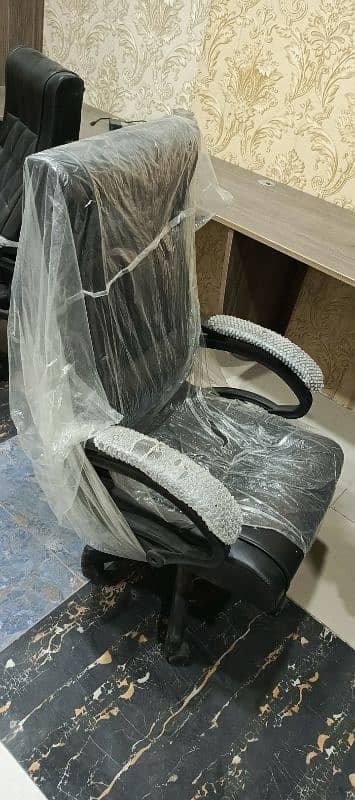 Brand new Office Furniture for Sale 5