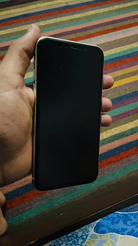 iphone 11 non pta jv all of no any foult gb 64 ha b\h 80 5