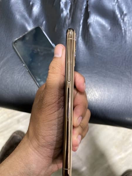 iPhone 11 Pro -256GB 1