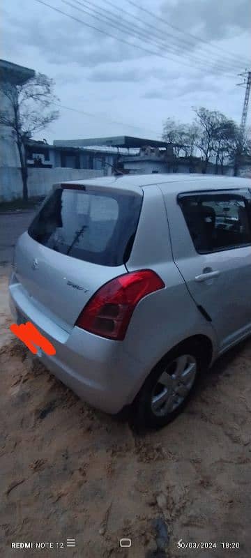 Suzuki Swift 2010 1