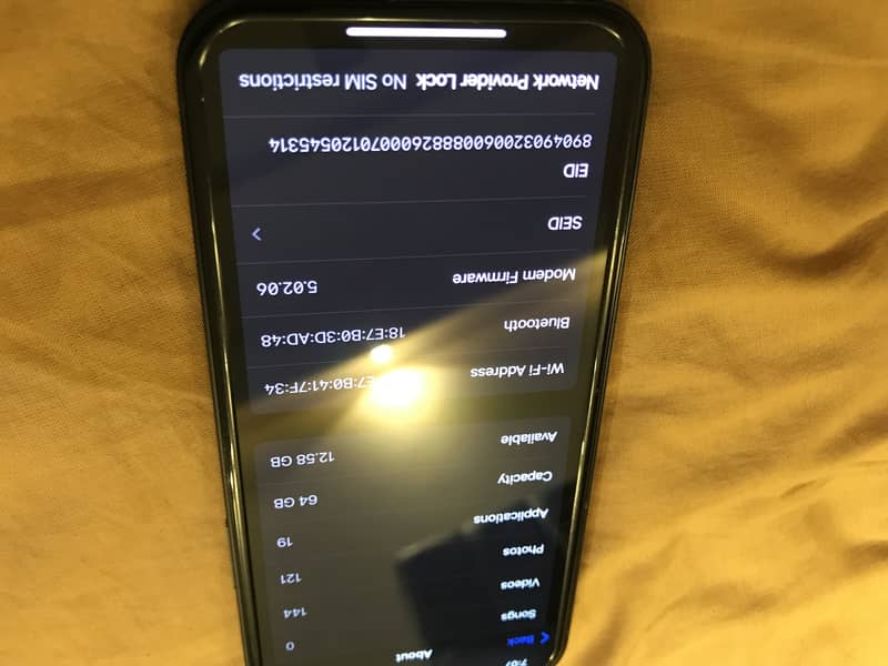 Iphone 12 factory unlock 64 gb 10/9.5 condition 0