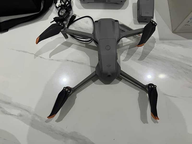 DJI DRONE AIR 2s 5