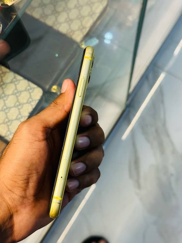 iphone 11 PTA Approved 7