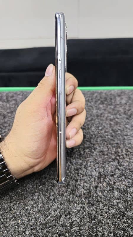 One Plus 9 Pro 8GB/128GB PTA Back Crack 6