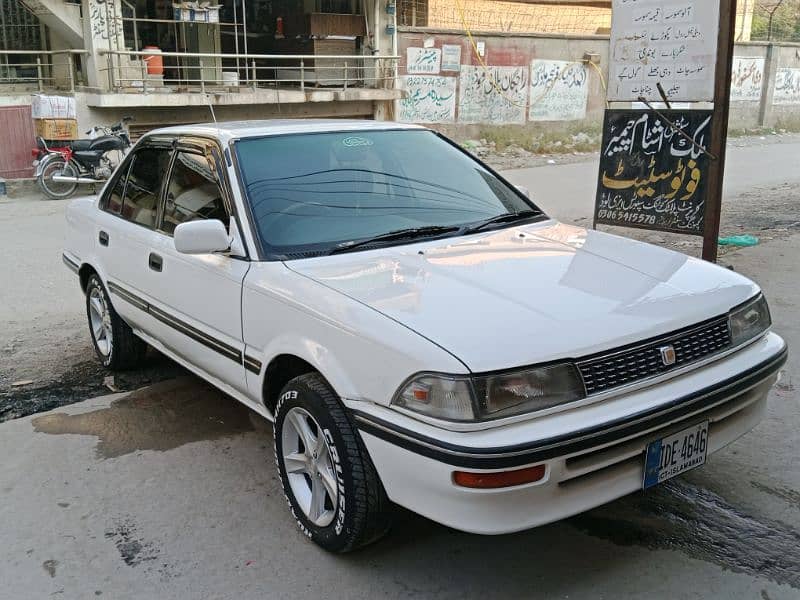 Toyaota Corolla 92,93 in Lush condition. . 4