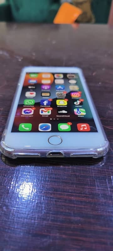 I Phone 7 Plus 256 Gb 2