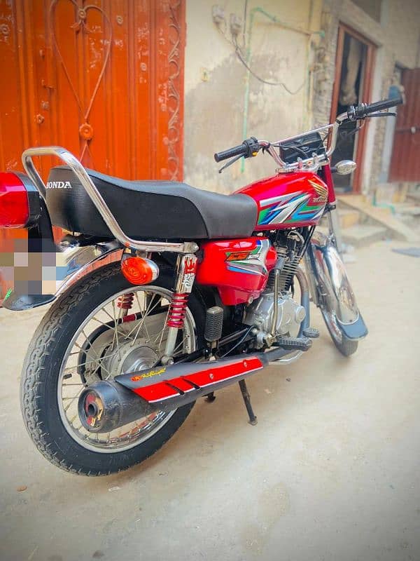 Honda 125  2023 model 2